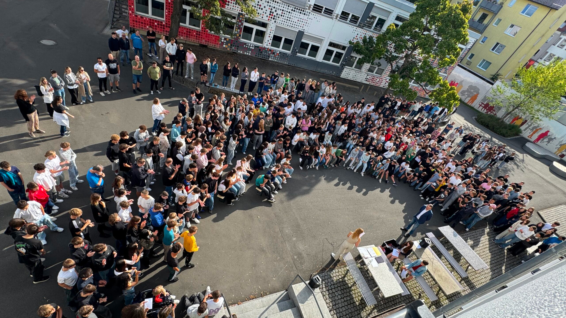 Mit Herz, Fleiß und Mut – Ehrungen am letzten Schultag