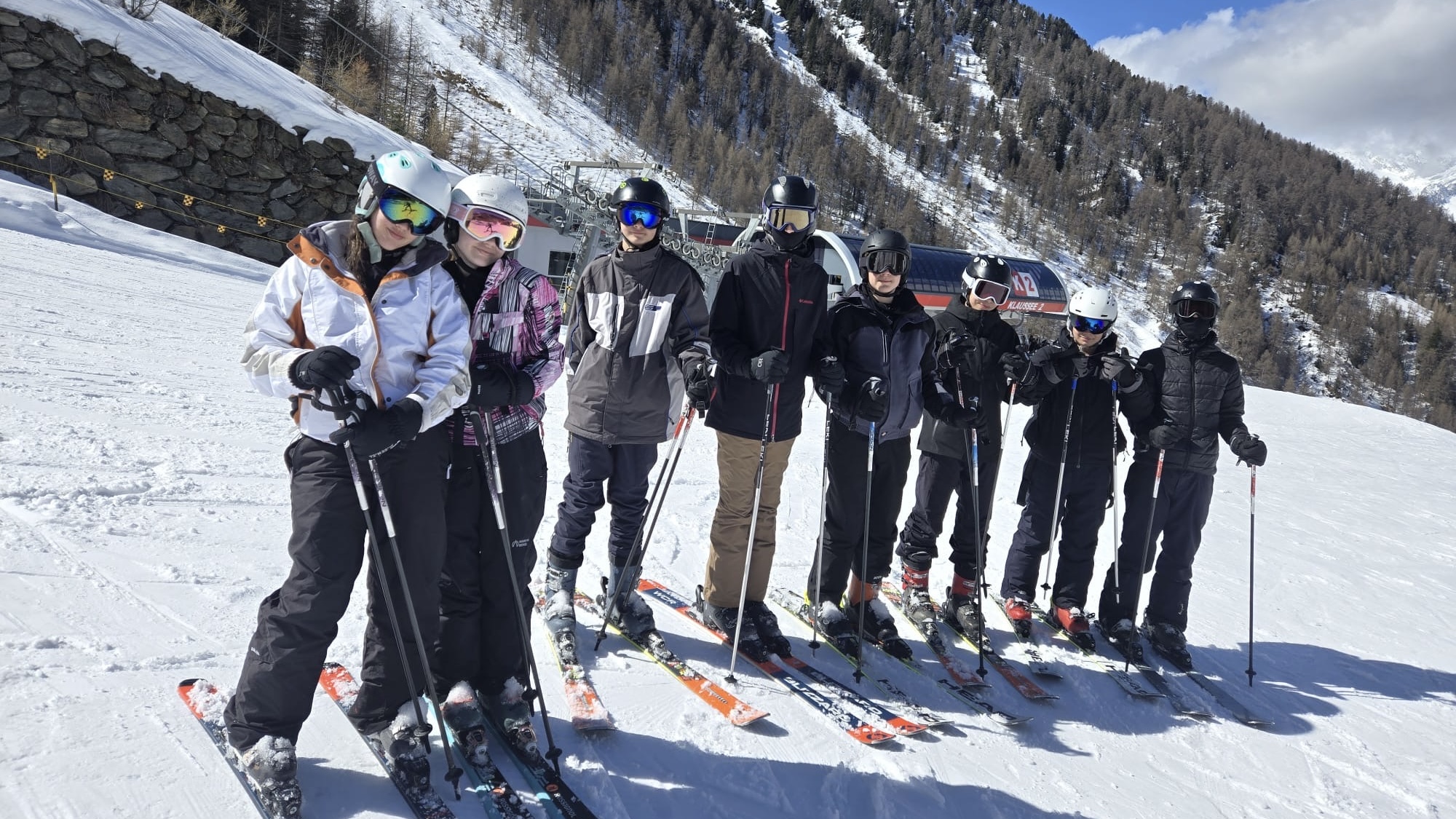 Pistenabenteuer im Ahrntal: Unsere 8. Klassen im Skikurs